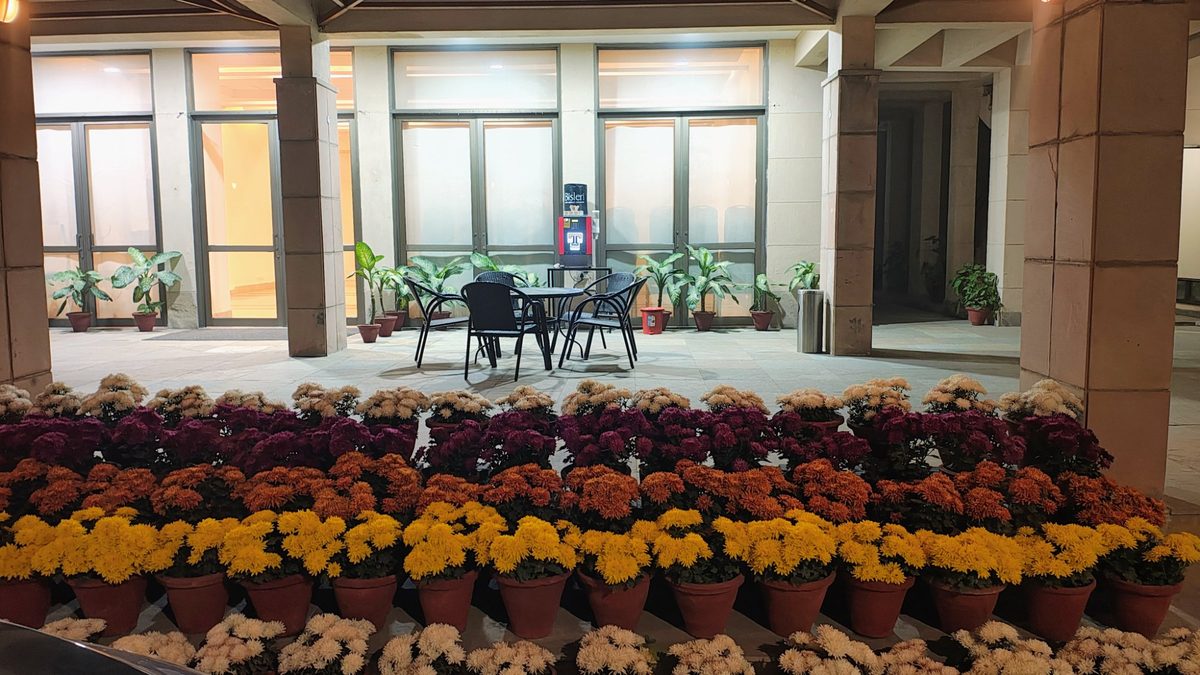 24X7Vends vending machine